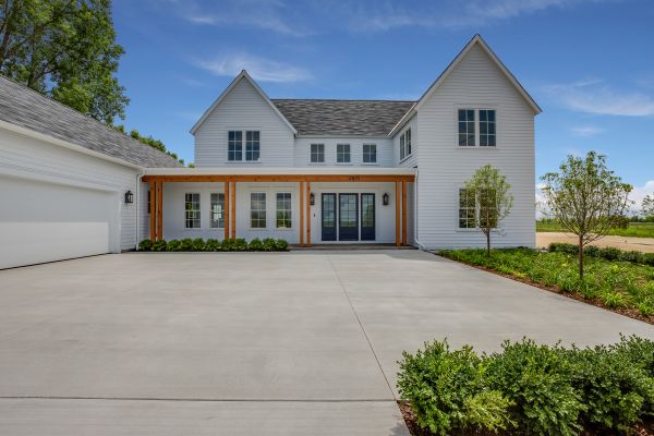 Concrete Driveway Service in Littleton