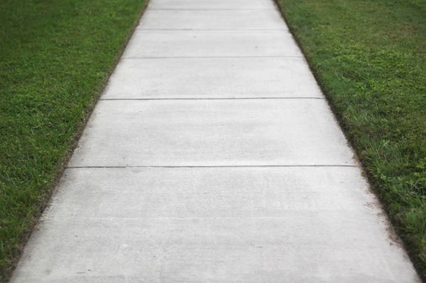 Cost of Sidewalk Concrete Construction in Littleton