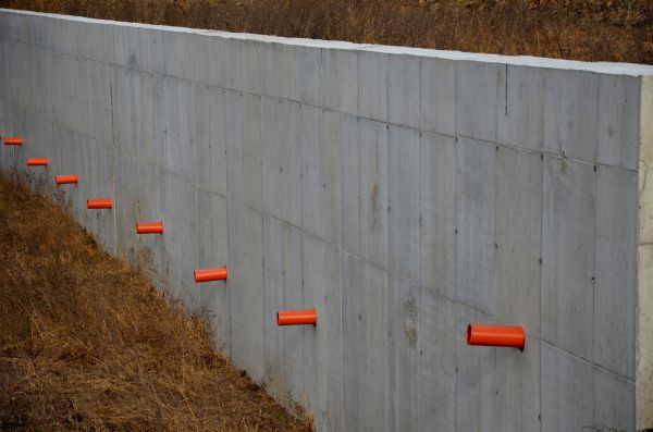 Cost of Concrete Wall Installation in Littleton