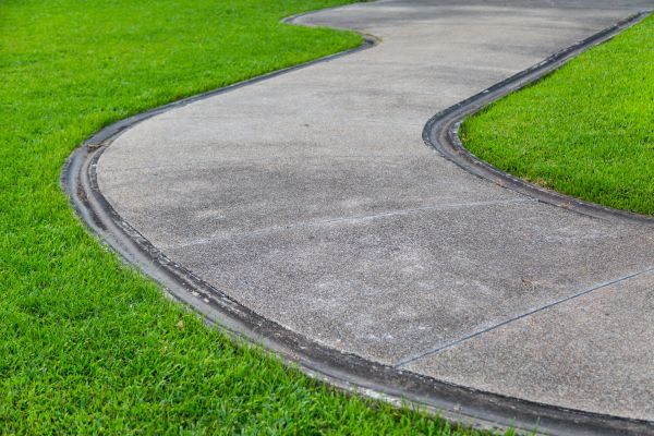Cost of Concrete Sidewalk Construction in Littleton